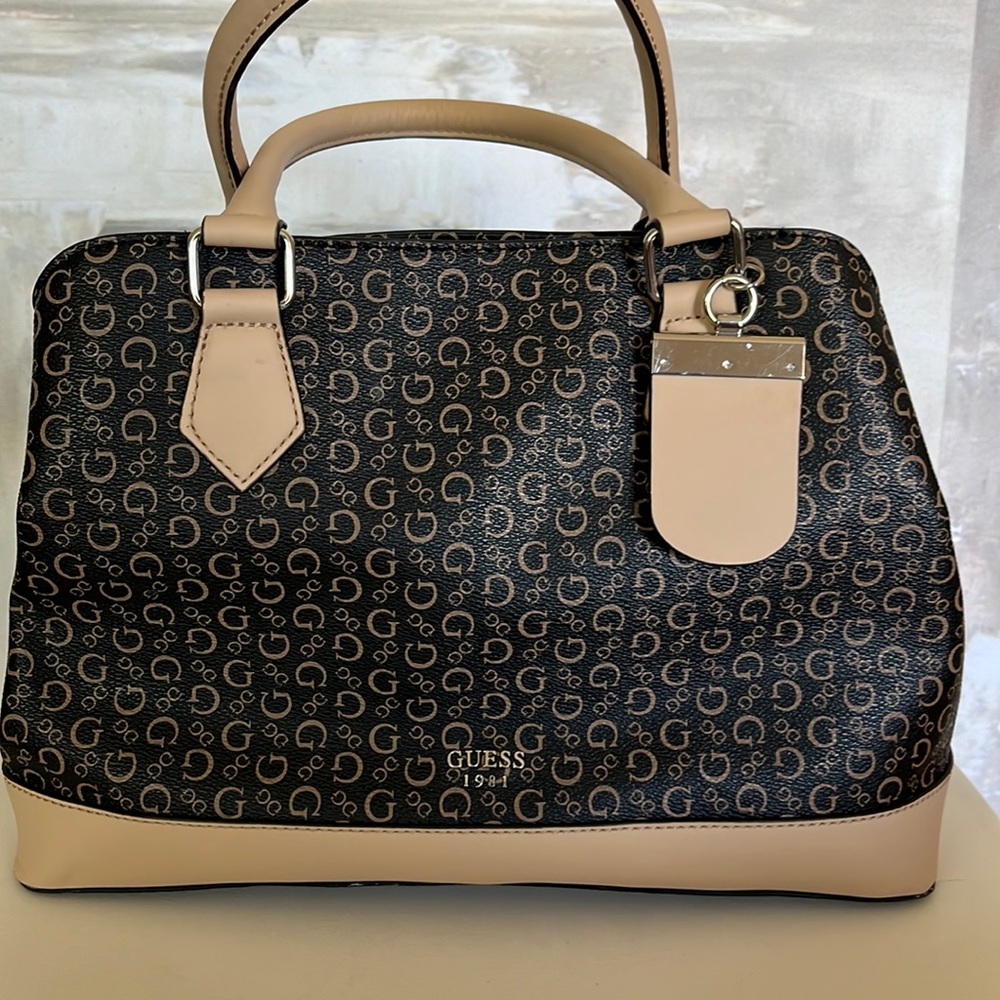 Guess Signature Black and Tan Bag